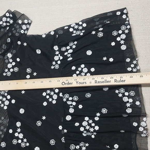 Glance Top Size XL Black Embroidered Floral Sheer Babydoll - Picture 11 of 13